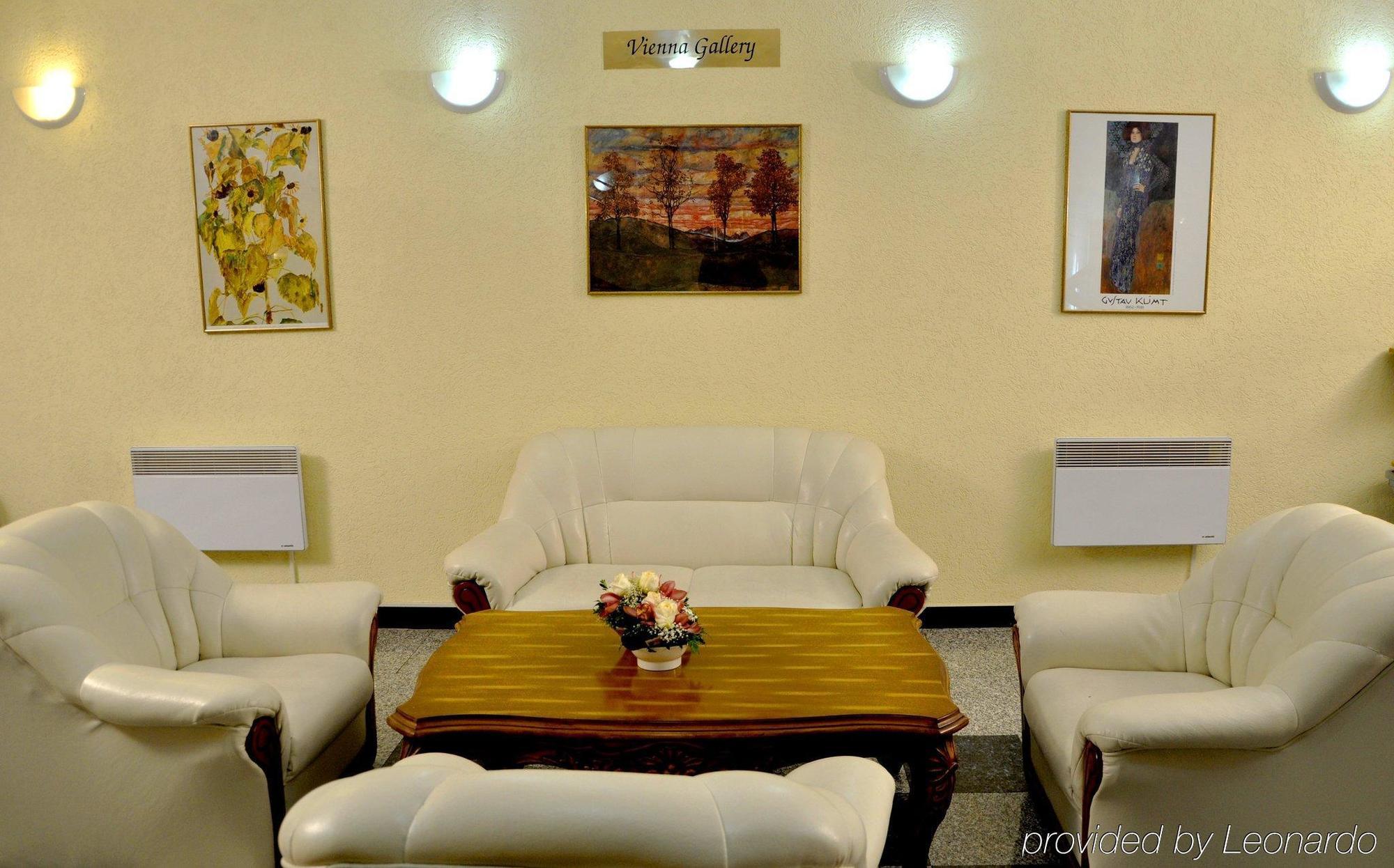 Hotel Victory Pristina Quarto foto
